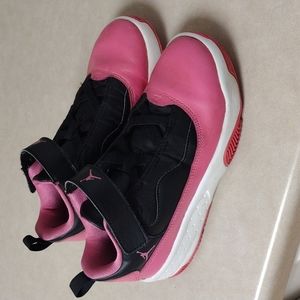 Jordan Kids Shoes Nike Max Aura 2 Size 1